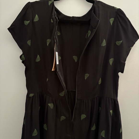 Osmunda Fern Embroidered Mini Skater Dress Sz 10 – Botanical Elegance, Alt Charm - Picture 8 of 9